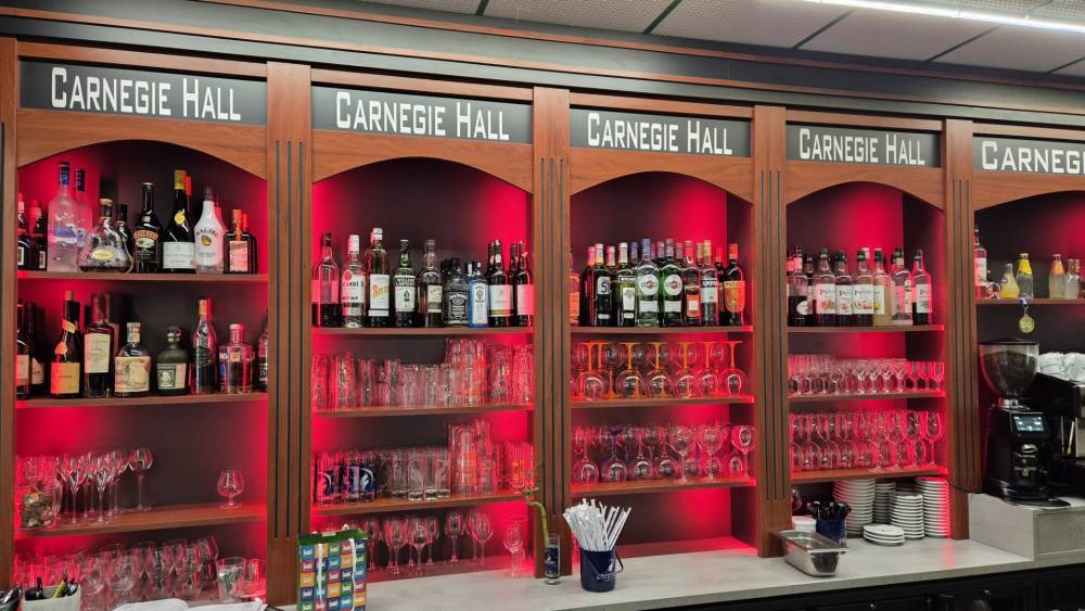 carnege hall bar